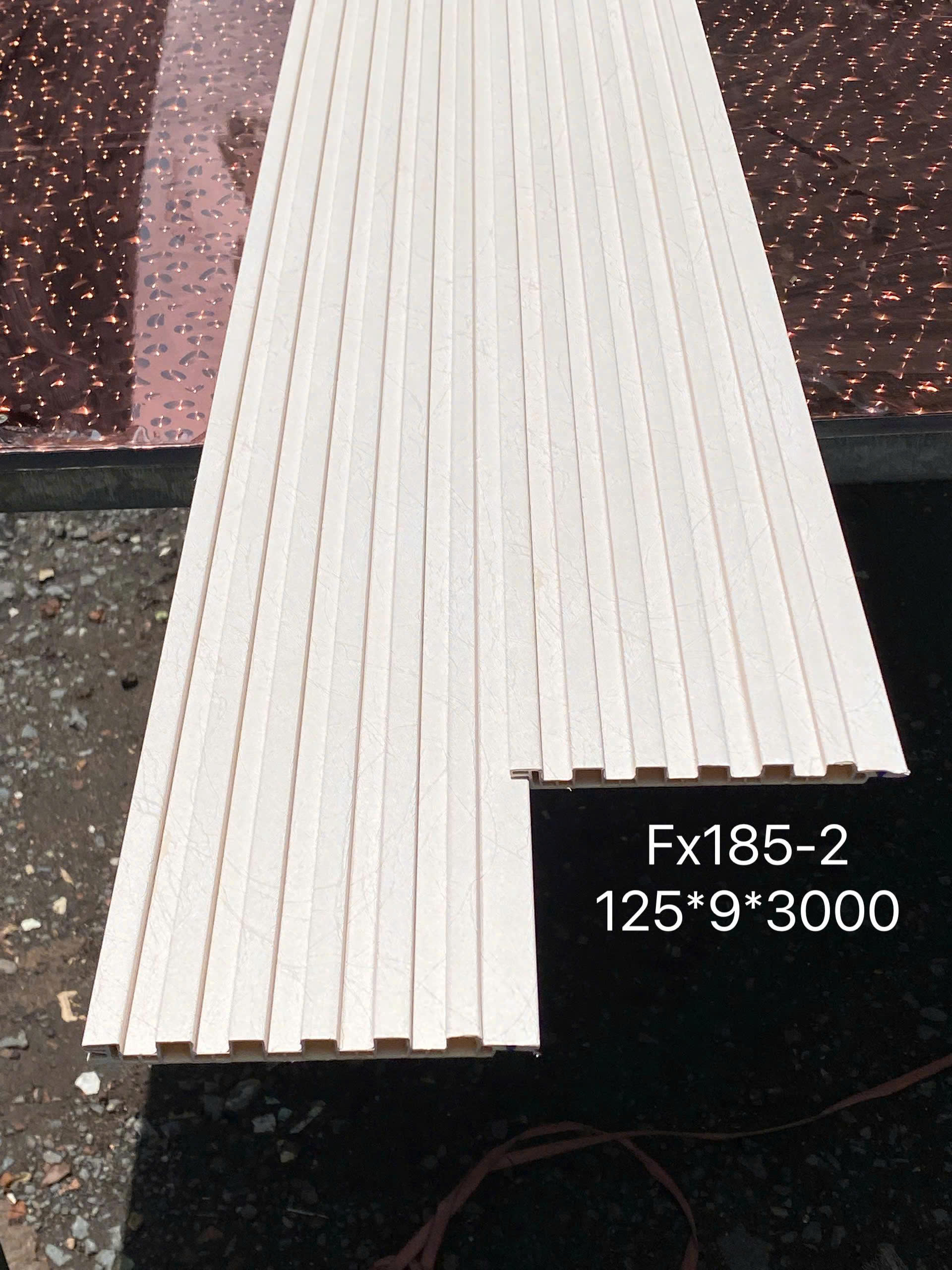 Lam 6 sóng NP 125x9x300